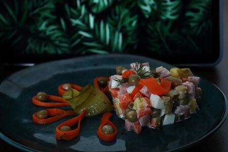 Оливье с колбасой