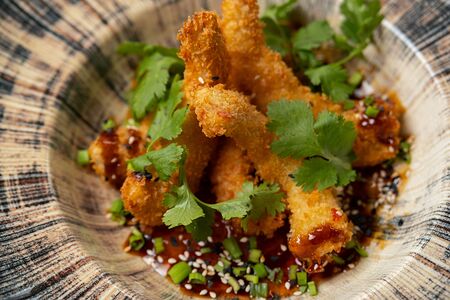 Креветки темпура с азиатским соусом