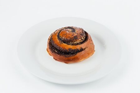 Булочка-улитка с маком