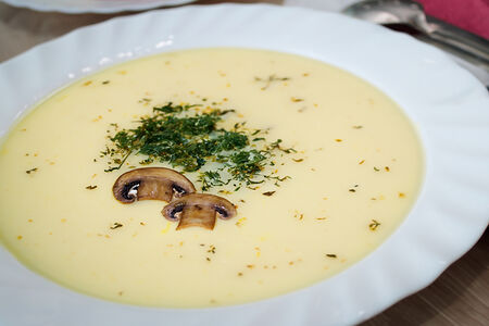 Суп сырный с грибами