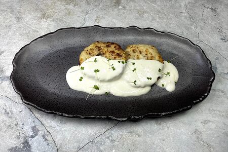 Котлеты из судака со сливочным соусом