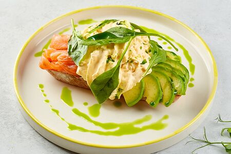 Голландский завтрак с лососем