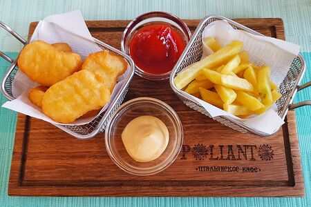 Наггетсы и фри