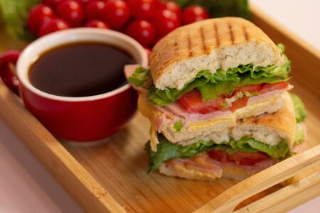 Чиабатта ветчина-сыр