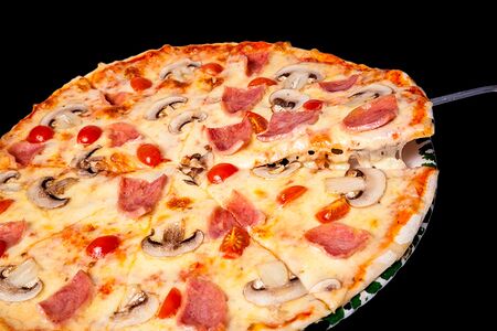 Ветчина и грибы