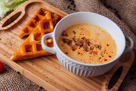 Сырный крем-суп