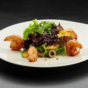 Креветки, авокадо, манго, оливки, микс салата