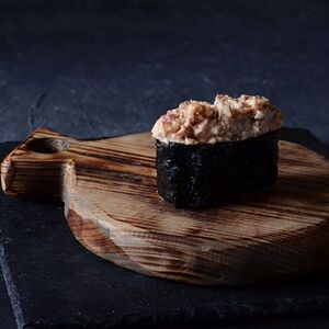 Острые с угрём