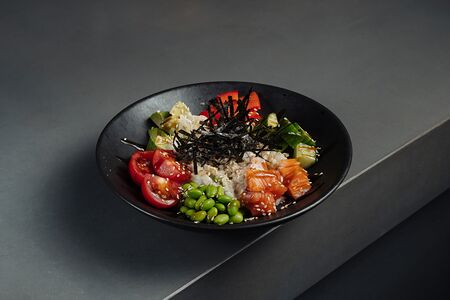 Поке с лососем