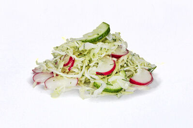 Салат из редиса, св. огурцов и капусты (Доставка)