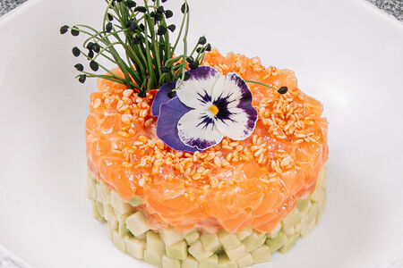 Тартар из лосося Филадельфия