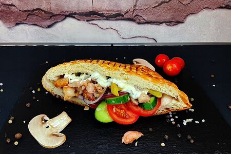 Шаурма в тандырной лепёшке