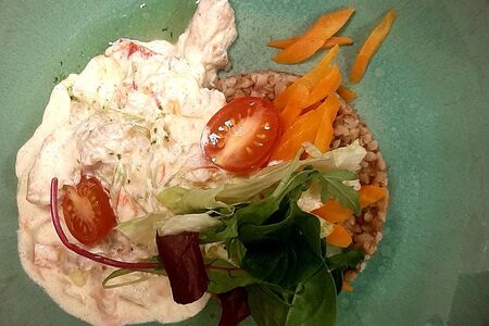 Фрикасе из курицы с зеленой гречкой