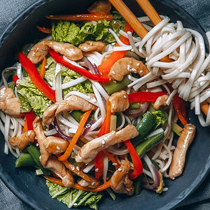 Вок №4 Удон с курицей