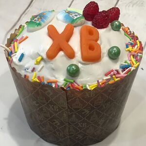 Кулич Пасхальный. Оформление куличей разное! Может не совпадать с фото на сайте.