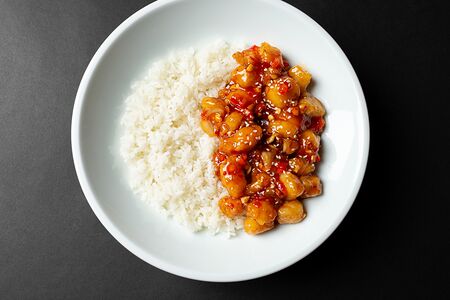 Рыба в медовом соусе с арахисом