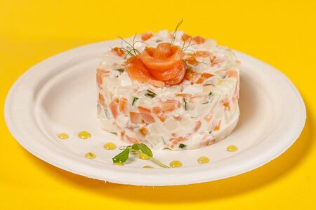 Оливье с лососем