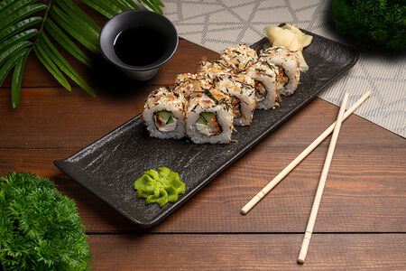 Куриму-унаги ролл