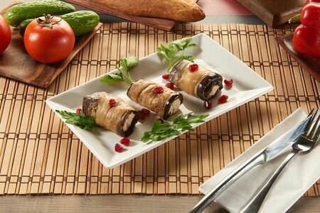 Баклажаны с грецким орехом