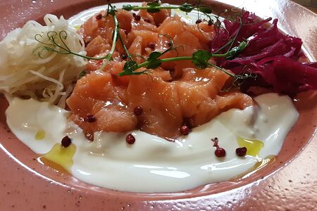 Лосось маринато Il pomodoro