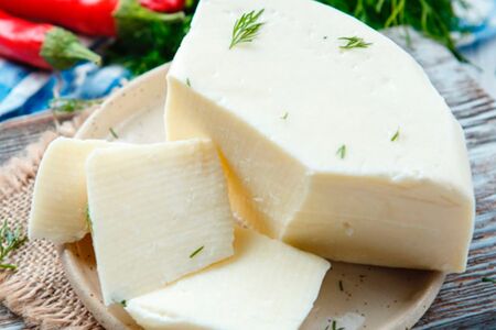 Сыр Сулугуни