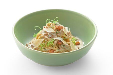 Спагетти с белыми грибами