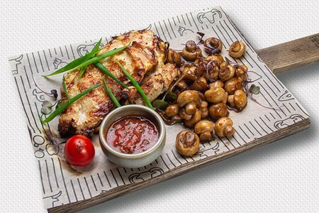 Куриные бедра на гриле