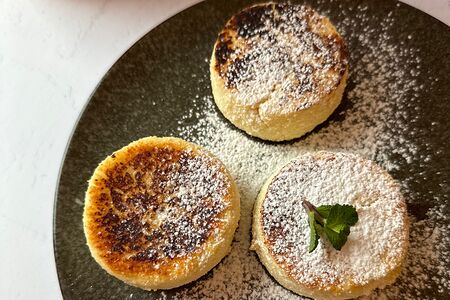 Сырники со сметаной 