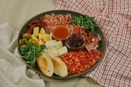 Антипасти к вину