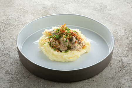 Бефстроганов из мраморной говядины