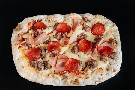 Пицца мясная