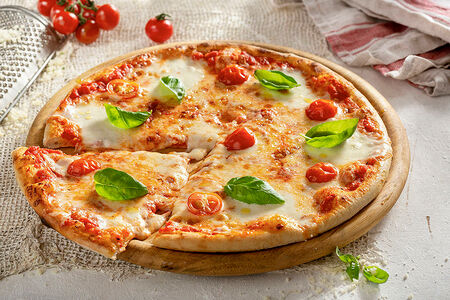 Пицца Маргарита Гурмэ 28 см