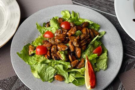 Мидии в соевом соусе