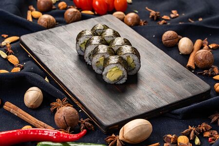 Авокадо маки