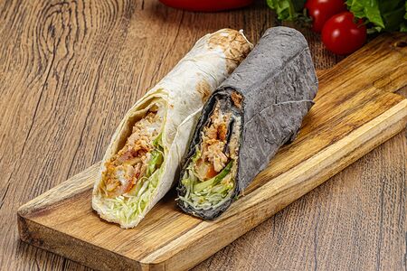 Шаурма радужная Xxl белая с чёрным