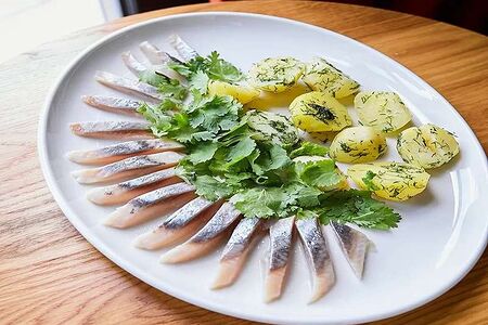 Сельдь из Охотского моря