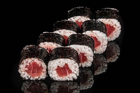 Мини ролл с тунцом