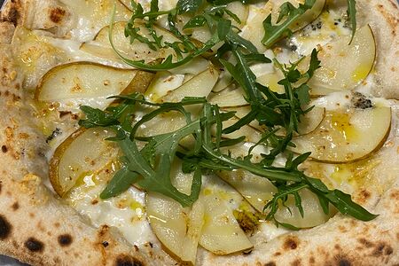 Груша-горгонзола