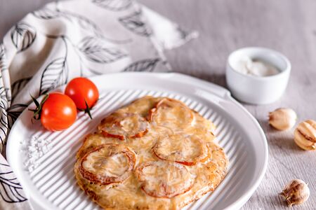 Филе курицы, запеченное с томатами