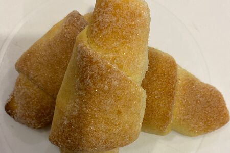 Рогалики мини с апельсиновым джемом