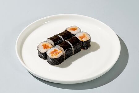 Лосось маки острый