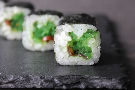 Ролл с чукой