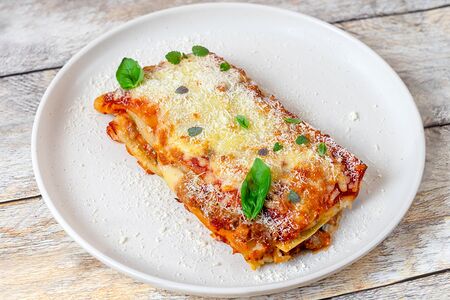 Лазанья болоньезе