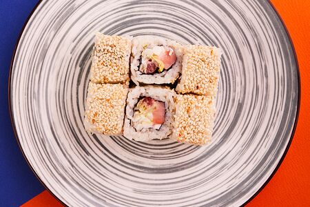 Цезарь ролл с лососем