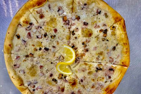 Пицца Морская