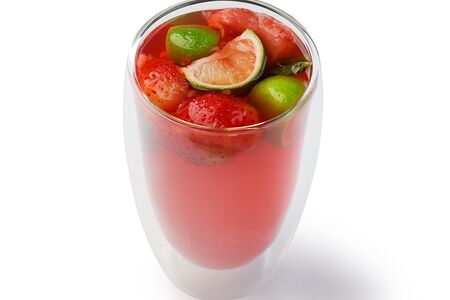 Чай ягодный с фейхоа