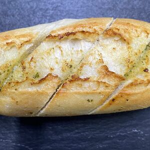 Багет французский с чесноком