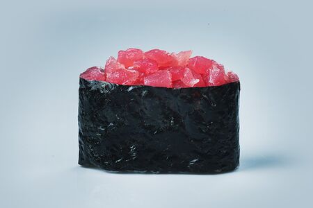 Гункан Тунец