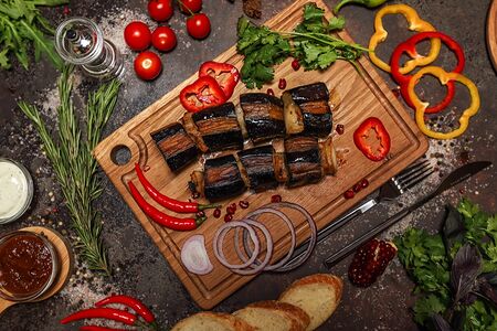 Баклажан с салом