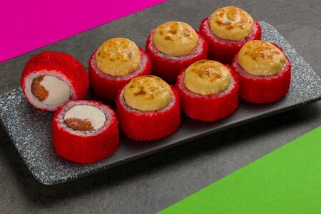 Запеченный с лососем